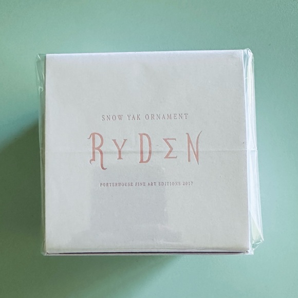 Mark Ryden Snow Yak Porterhouse 2017 Ornament 120/250 New Never Opened. NWT - Picture 10 of 15